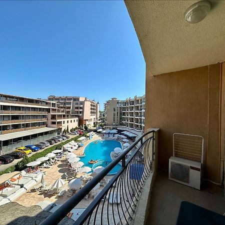 Grenada - Menada Apartments Słoneczny Brzeg Zewnętrze zdjęcie