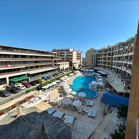 Grenada - Menada Apartments Słoneczny Brzeg Zewnętrze zdjęcie