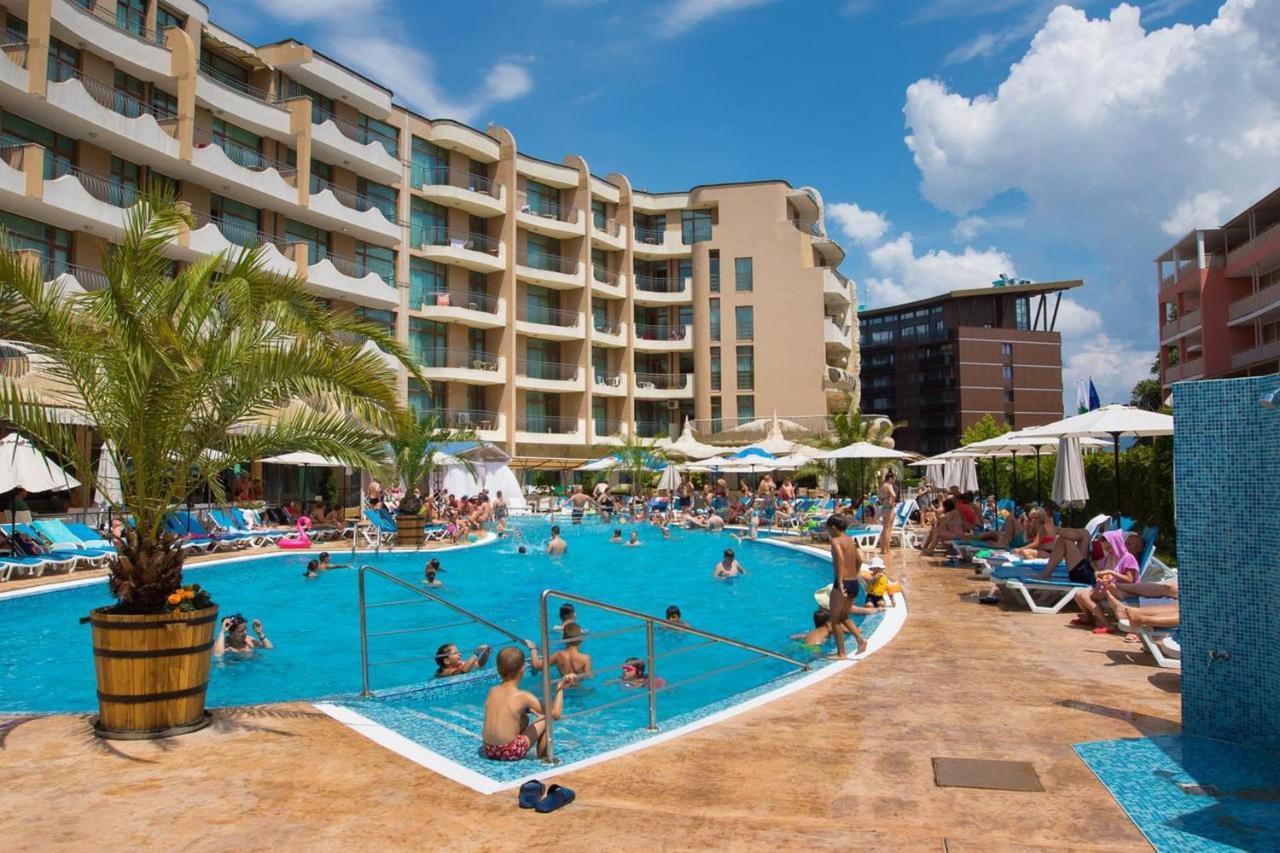 Grenada - Menada Apartments Słoneczny Brzeg Zewnętrze zdjęcie