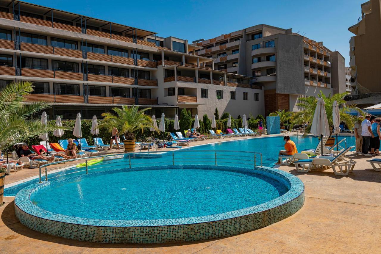Grenada - Menada Apartments Słoneczny Brzeg Zewnętrze zdjęcie
