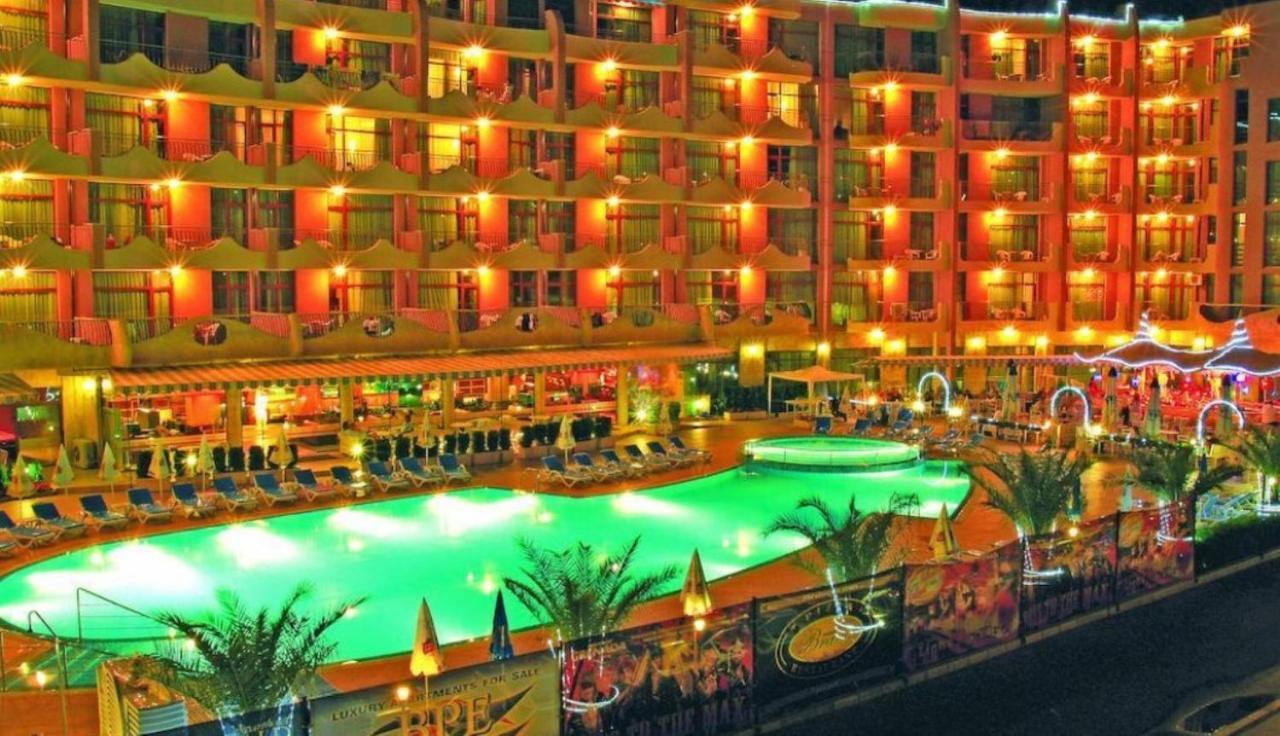 Grenada - Menada Apartments Słoneczny Brzeg Zewnętrze zdjęcie